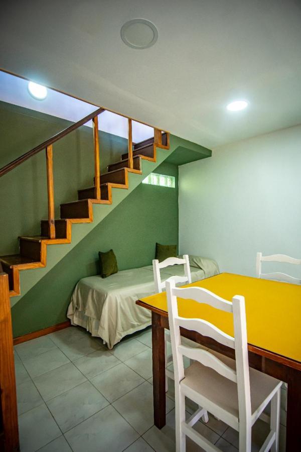 Las Avutardas Hosteria El Calafate Exterior photo